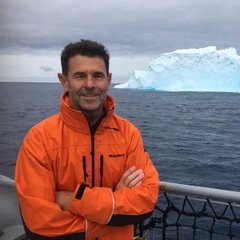 Dr. Peter McComb